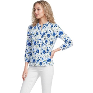 Lands’ End Women’s Lightweight Jersey Button Pintuck Top(Clear Blue Painted Blooms)