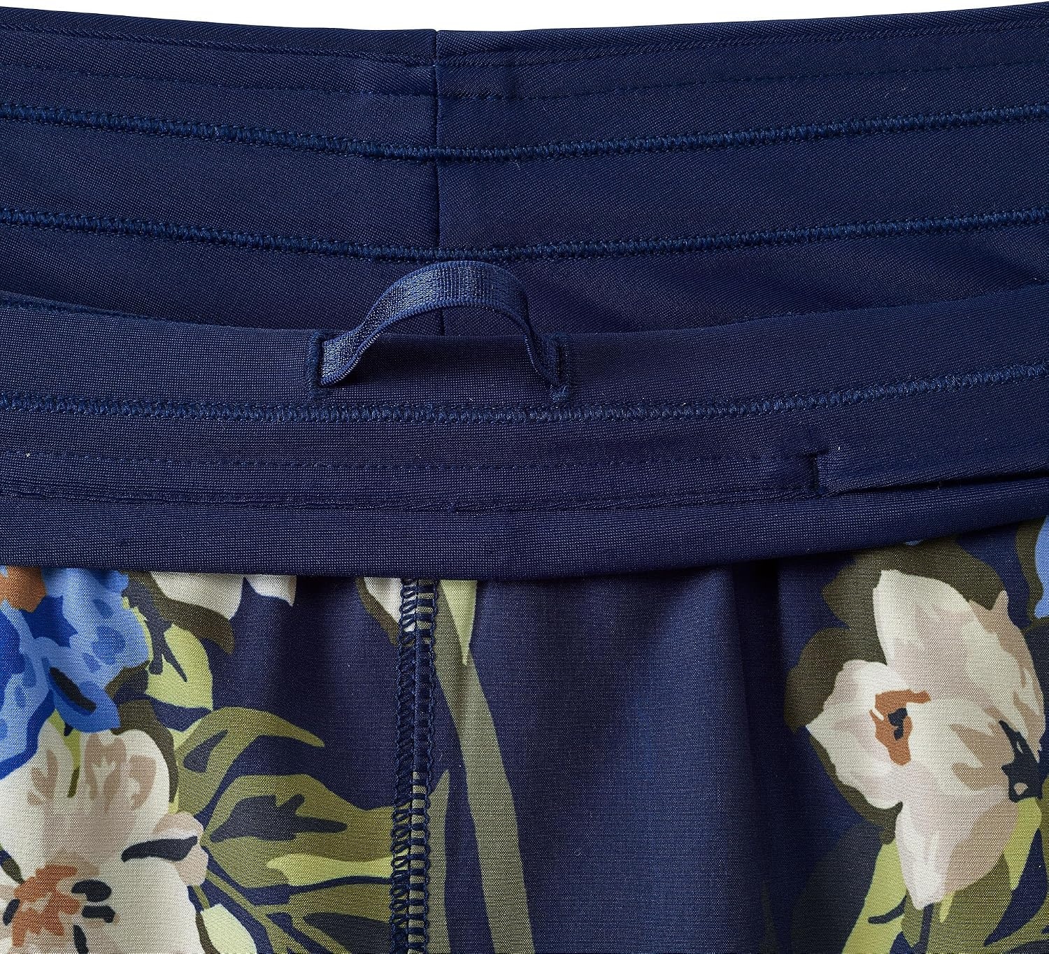 image:imageLands End Womens Sunshade UPF 50 5 Board ShortsDeep SeaBlue Floral Tropic