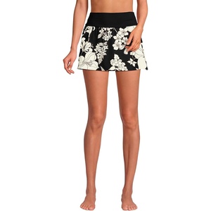 Lands’ End Women’s Mini Swim Skort(Black/Egret Lilies)