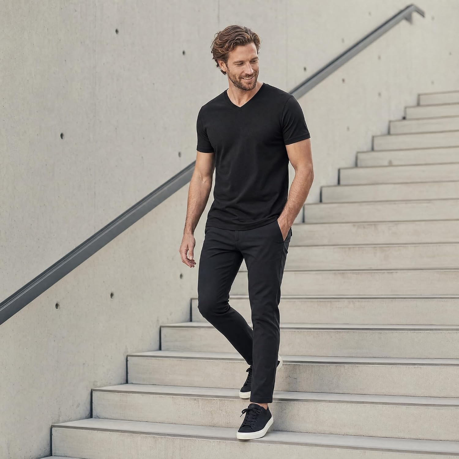 image:imageLands End Mens VNeck TShirt 3 PackBlack