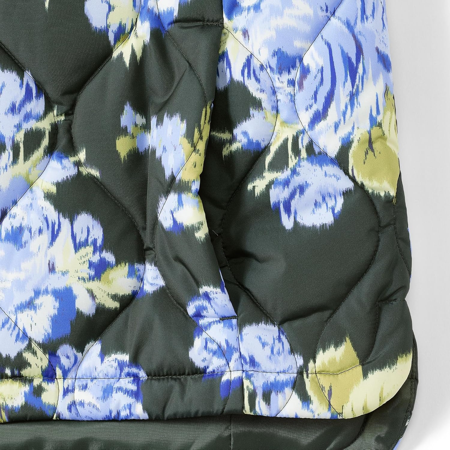 image:imageLands End Womens Quilted Puffer VestEvening Forest Rose