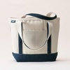 Lands’ End Open Canvas Tote(Natural/Radiant Navy)