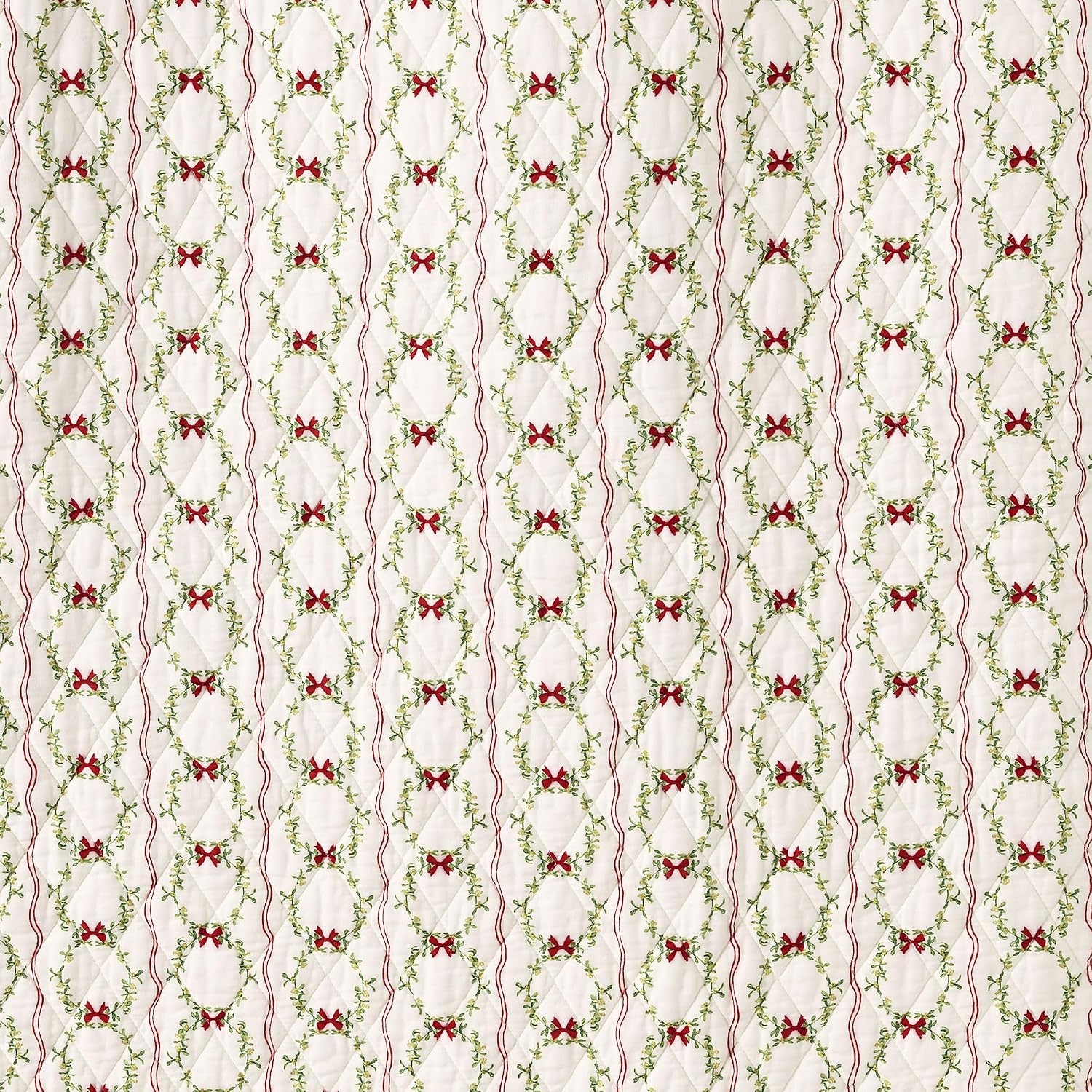 image:imageLands End Embroidered Diamond Double Voile Quilt Twin Antique NavyHoliday WreathsIvory